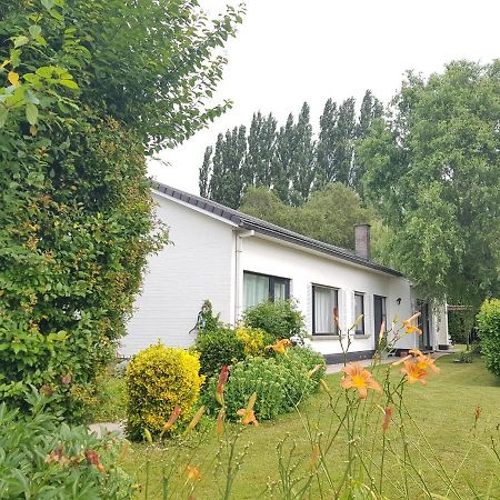 Mary'S Poppies - Bed & Breakfast Blandain Esterno foto