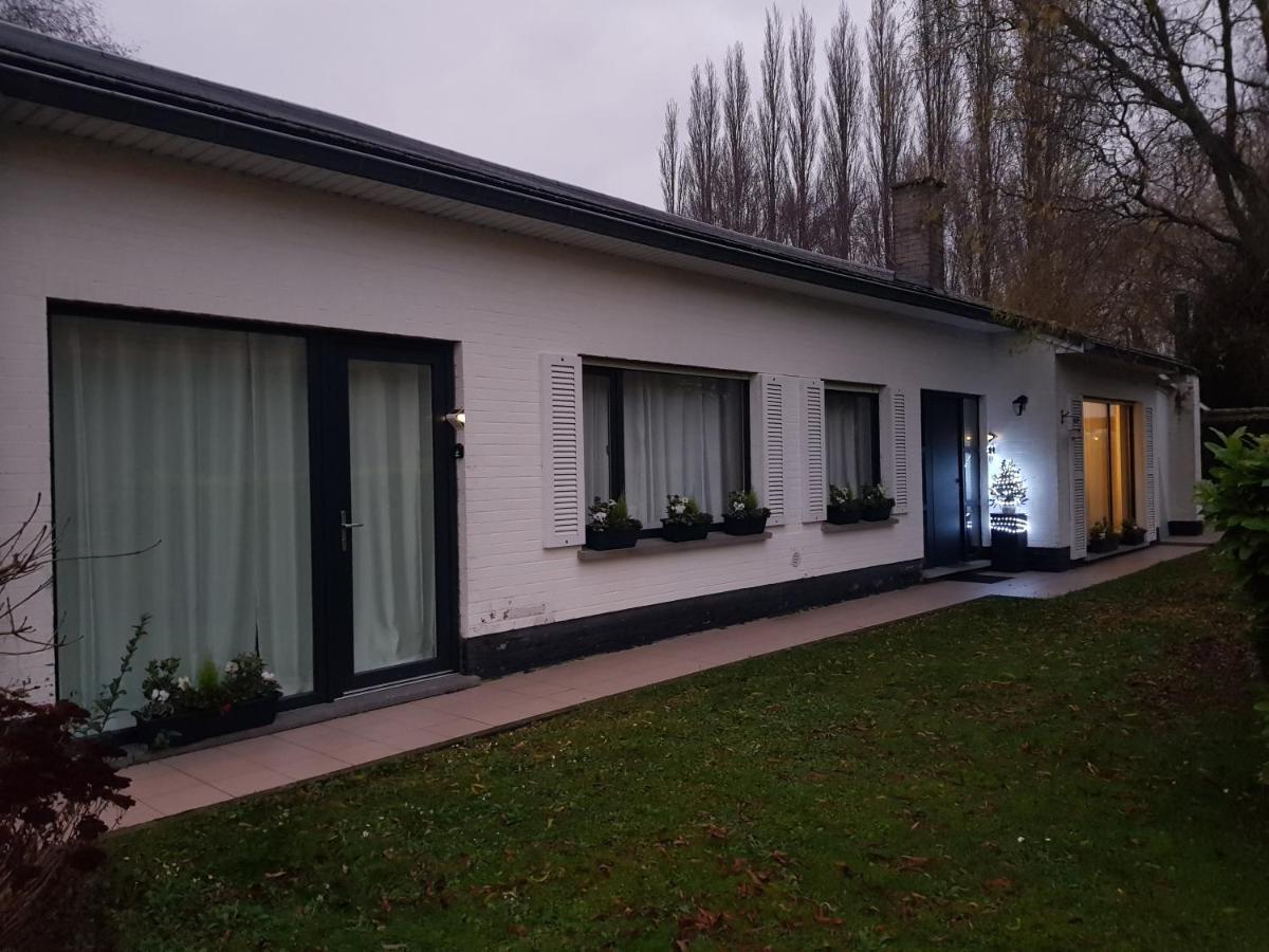 Mary'S Poppies - Bed & Breakfast Blandain Esterno foto
