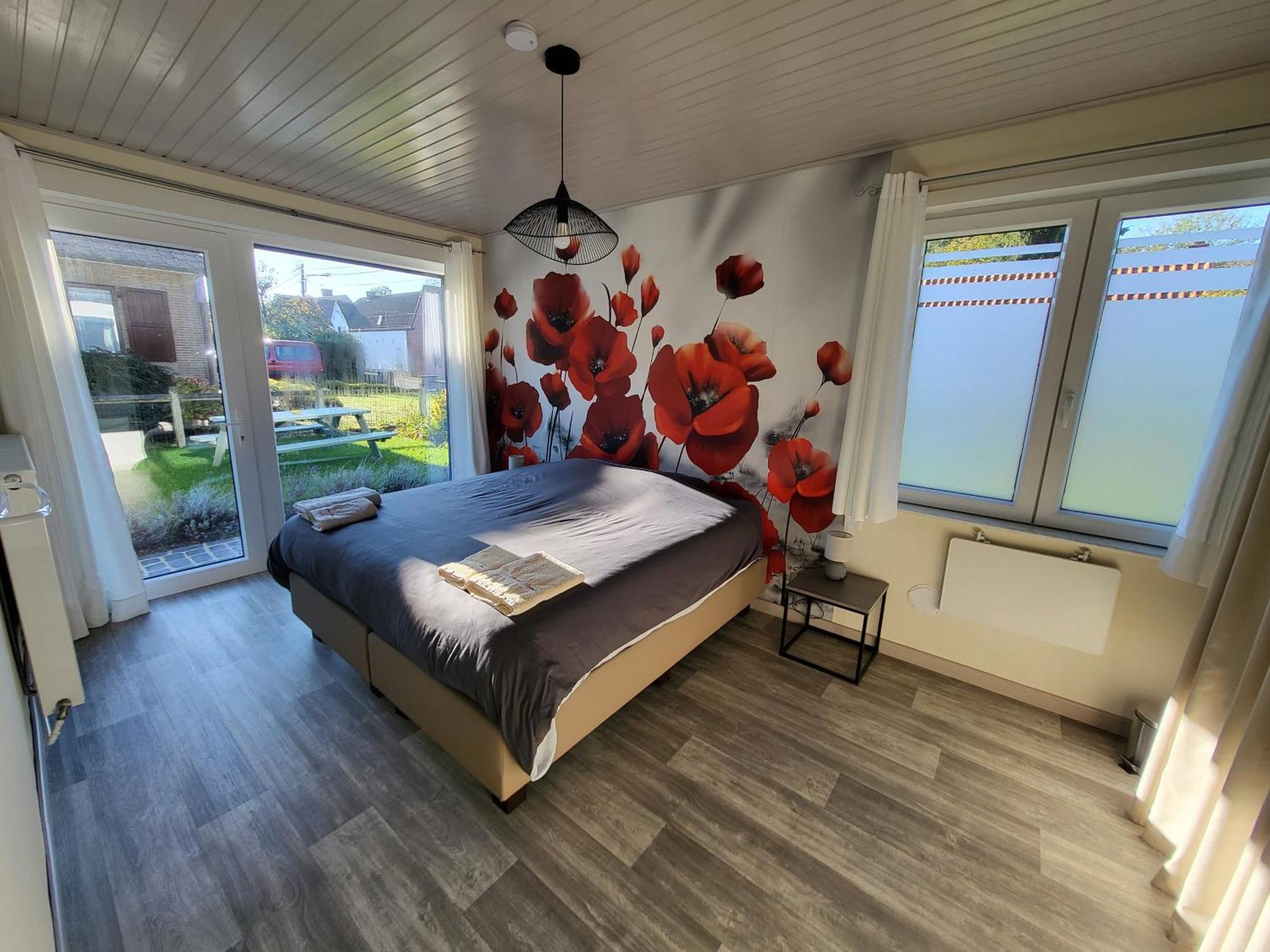 Mary'S Poppies - Bed & Breakfast Blandain Esterno foto